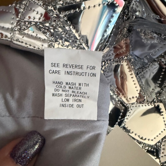 Hot & Delicious Silver Metallic Geometric Mini Skirt - Picture 4 of 8